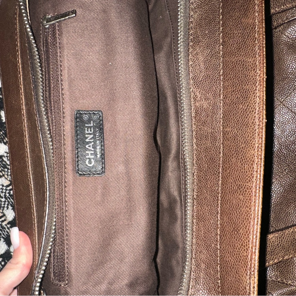 Vintage Y2K CHANEL Brown Quilted Leather Shoulder Bag - Picture 5 of 7